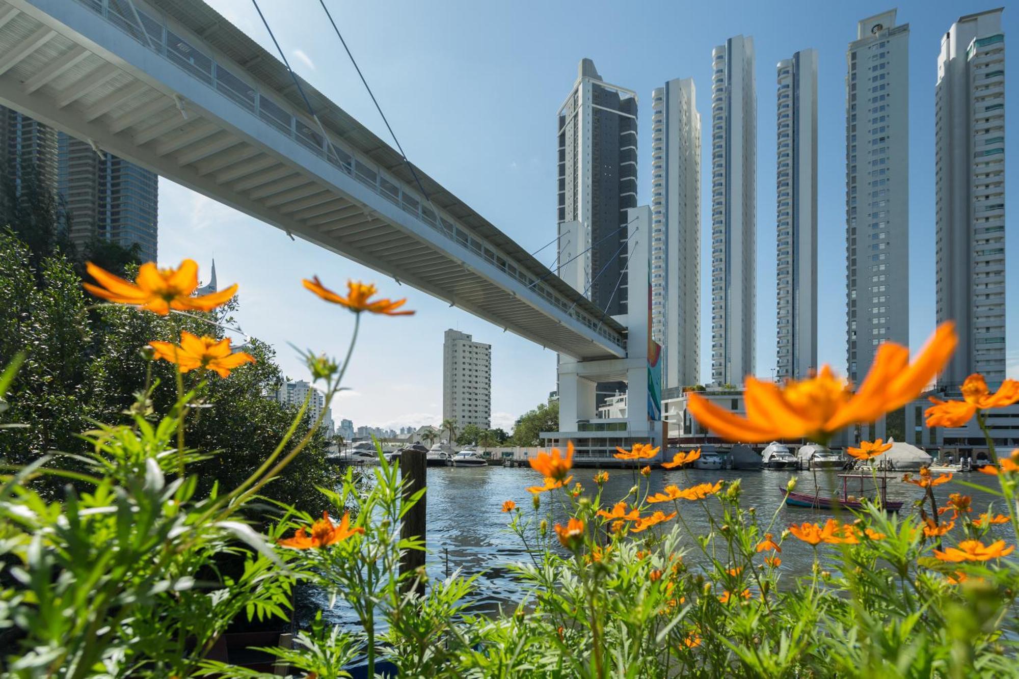 Maikai Studios Praias Balneário Camboriú Eksteriør bilde